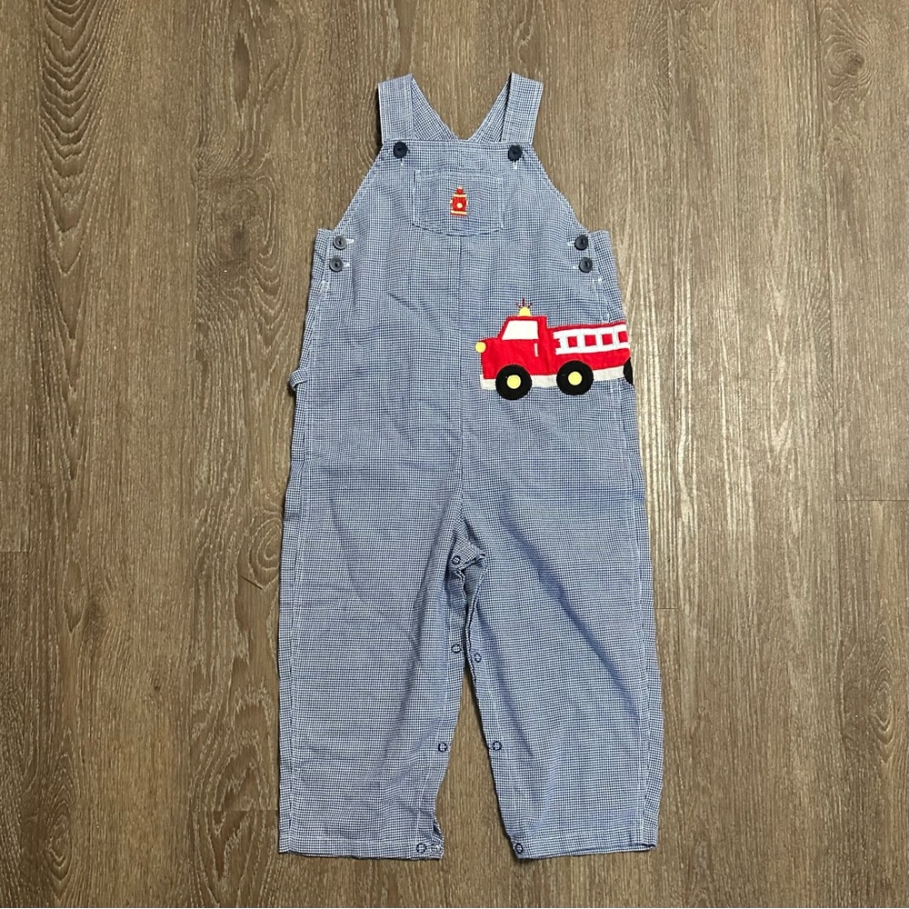 Boys Boutique Firetruck Gingham Romper one piece overall Size 4T Toddler EUC - Picture 4 of 7